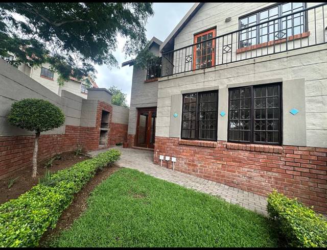 4 BEDROOM PROPERTY TO RENT IN EQUESTRIA